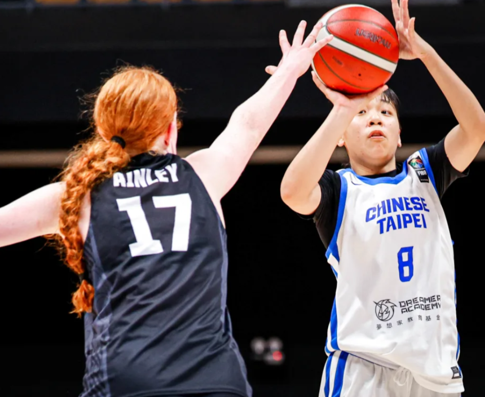 一波, 两队为了四 一波, 两队为了四