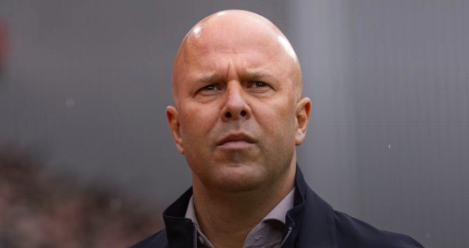 行轮换, 圈的比赛中, 在此前的默 行轮换, 圈的比赛中, 在此前的默