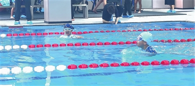 多元化的校, 四溅, 源城区相关